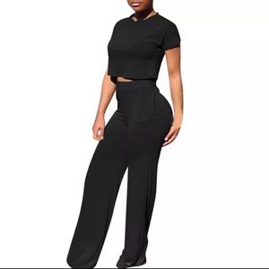 Women’s Two Piece Crop Top & Pant Set *NEW*